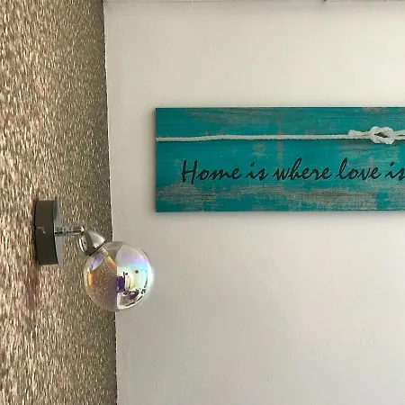 Eleven * Сіджас